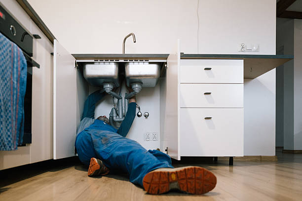 Professional Leak Detection technician working in Upland, PA